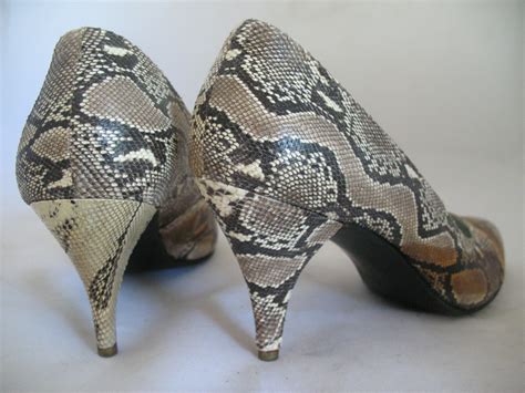 genuine snakeskin shoes for women.